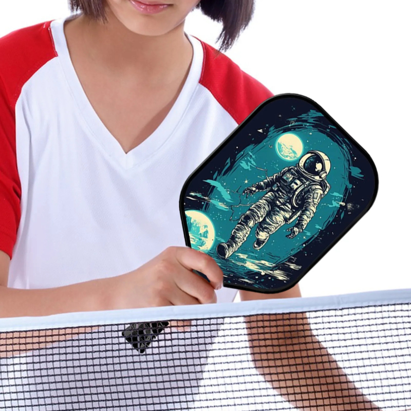 Vợt Pickleball Mã 001 Thiết Kế Gọn Nhẹ Giúp Kiểm Soát Chính Xác Và Tính Tiện Lợi Lý Tưởng Cho Người Mới Bắt Đầu Với Tay Cầm Không Trượt