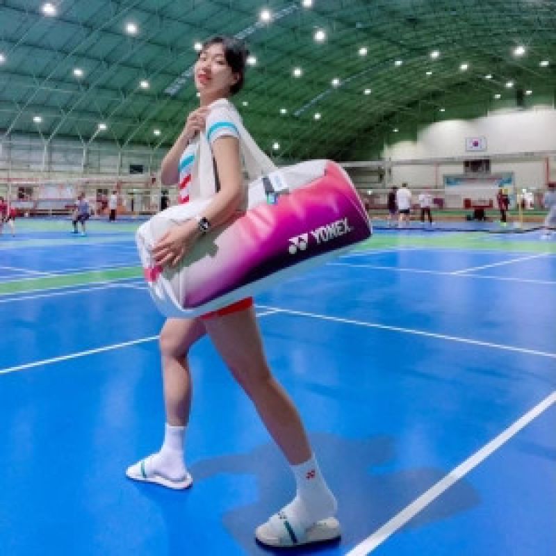 Bao vợt cầu lông Yonex 002U - Trắng hồng