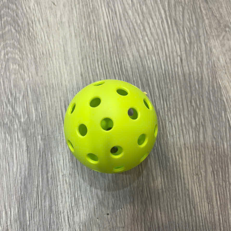 Bóng pickleball dành cho tập luyện trong nhà và ngoài trời